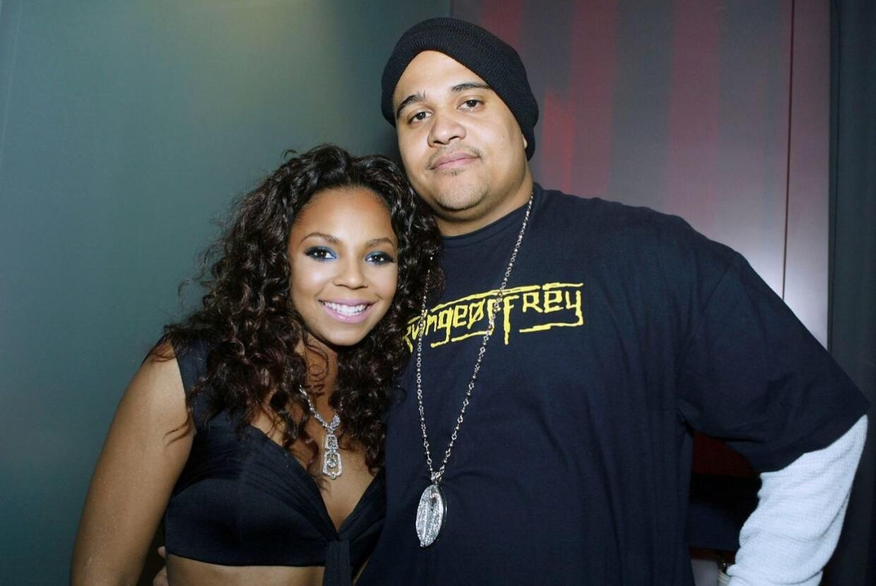 Irv Gotti Calls Out Ashanti Over Contract Release, Claims He Didn't Ask for Money